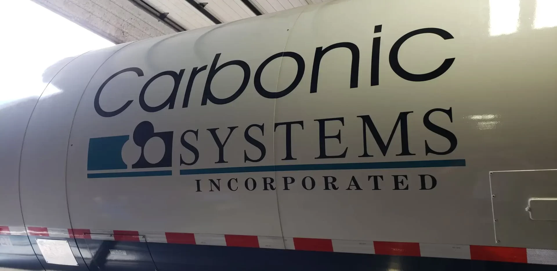 carbonic systems tanker graphics, fleet graphics, installation